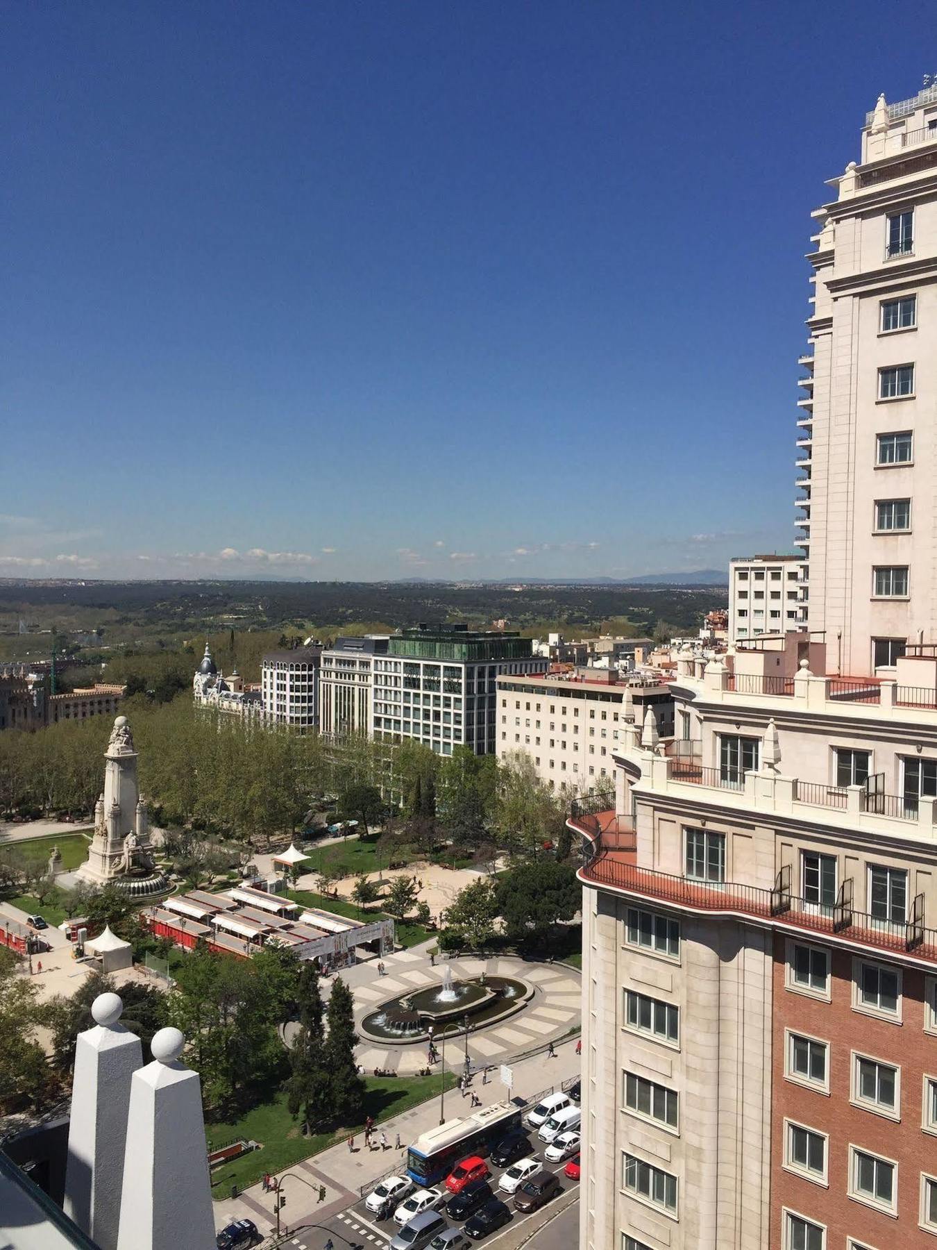 Hotel Madrid Centro, Affiliated By Melia Bagian luar foto